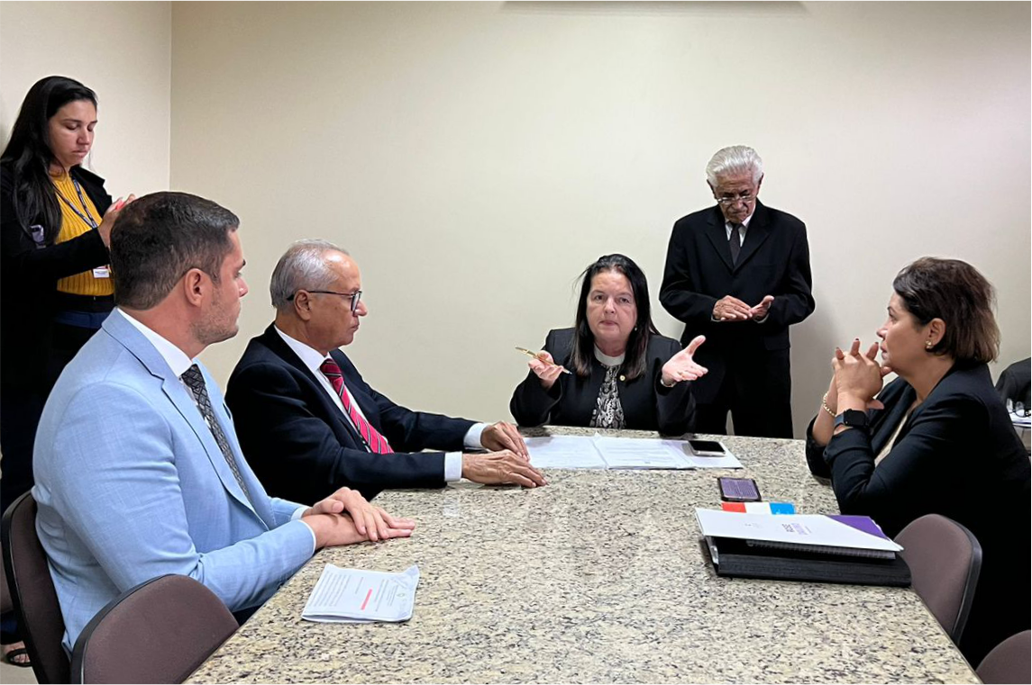 Comissão de Saúde solicita ao HGE providências de reforço à segurança do paciente