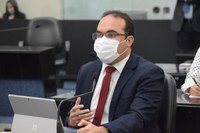 Davi Maia critica construção de barragens ao longo do Canal do Sertão