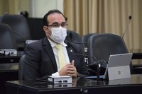 Davi Maia parabeniza trabalho dos profissionais de enfermagem