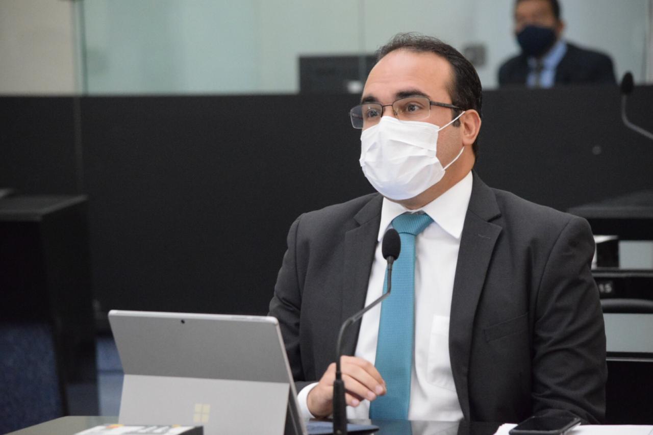 Davi Maia rebate acusações de "fake news" e reforça denúncias contra o Lacen 