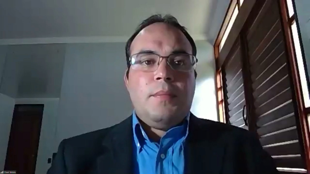 Davi Maia sugere utilização de cloroquina e hidroxicloroquina no tratamento de pacientes com Covid-19