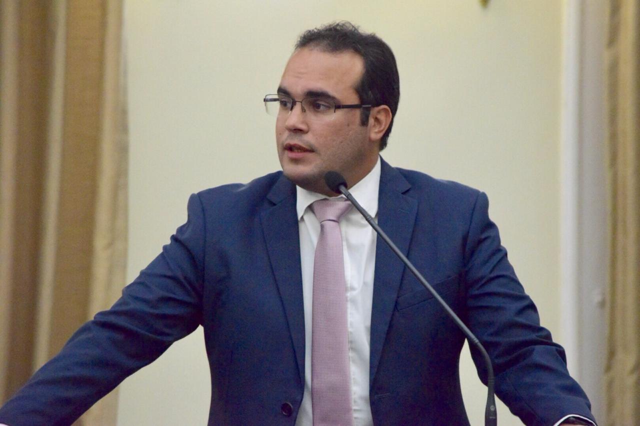 Davi Maia volta a defender privatização da Casal e critica posicionamento de manifestantes durante audiência pública