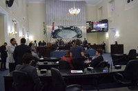 Debate sobre tramitação de vetos governamentais domina a sessão plenária