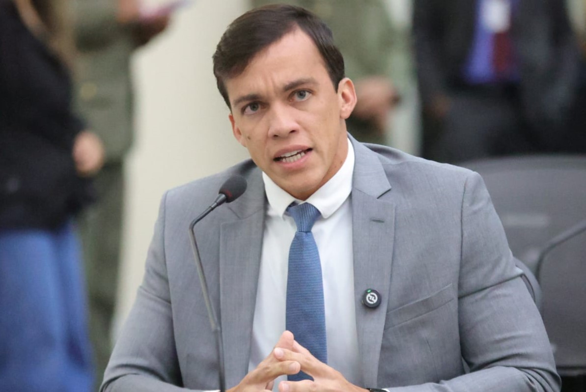 Delegado Leonam cobra punição em denúncias de corrupção na Saúde de Alagoas