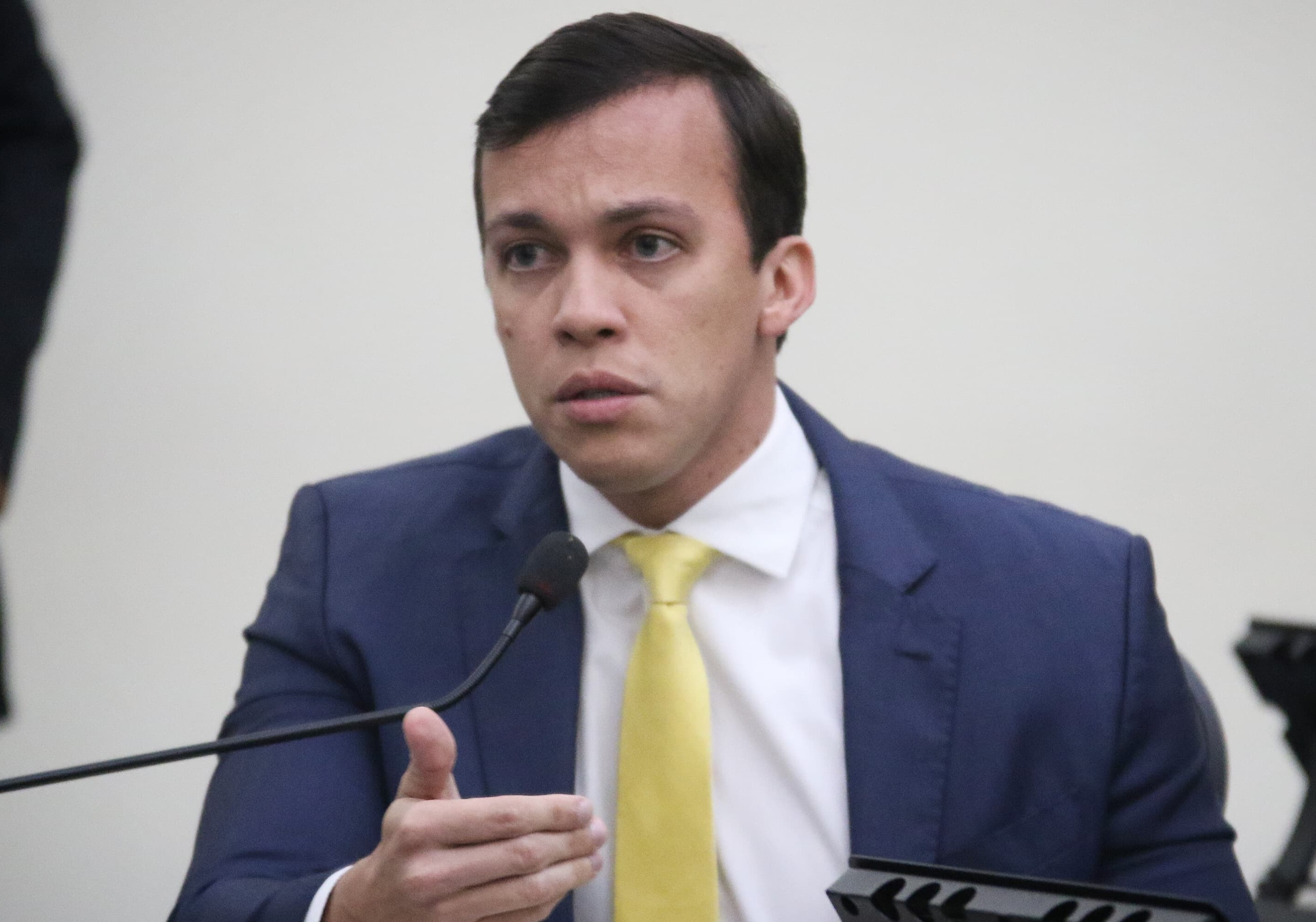 Delegado Leonam critica utilização da inteligência artifical e cobra nomeação de policiais militares 