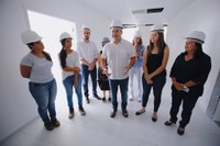 Deputadas visitam obras do Hospital da Mulher