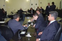 Deputados apreciam veto à Lei de Diretrizes Orçamentárias e destrancam pauta da Casa