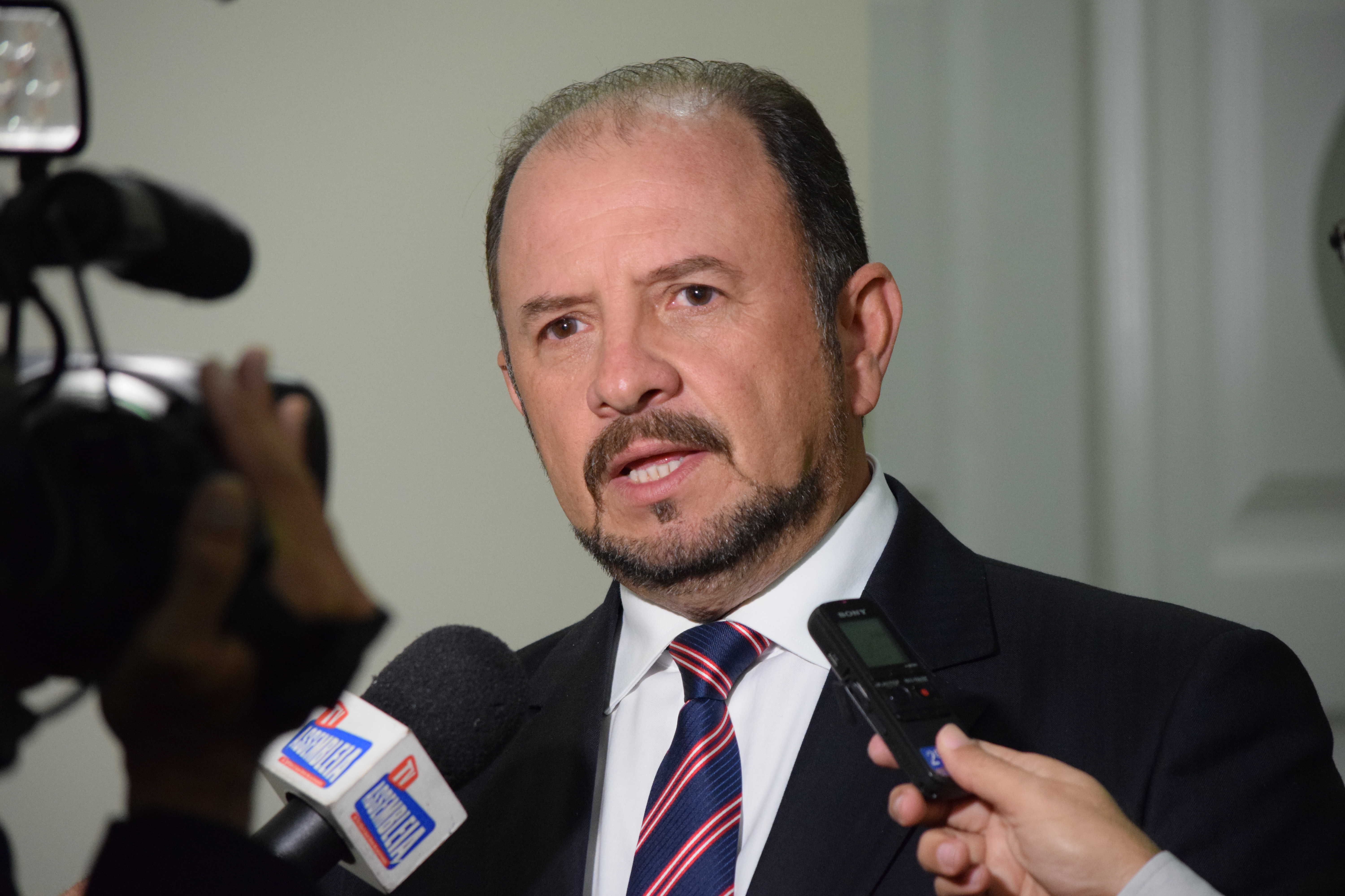 Deputados aprovam projeto que viabiliza o Programa Moradia Legal II