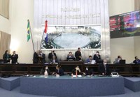 Deputados mantêm veto total ao projeto que institui meia-entrada para advogados 