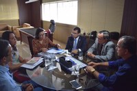 Deputados recebem representantes do Pró-Família