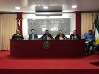 Discussão sobre faculdades irregulares chega ao município de Igreja Nova