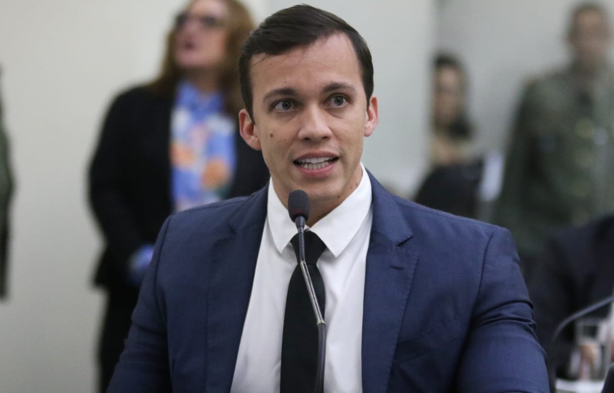 Discutido em 2º turno projeto que dispõe sobre a realização do Censo Estadual de Animais Domésticos