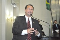 Dudu Hollanda solicita criação de Vila Olímpica no bairro do Bebedouro