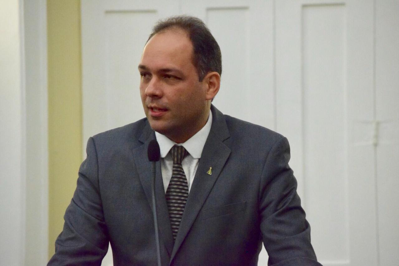 Dudu Ronalsa denuncia possível corte nos recursos da Rede Acolhe Alagoas