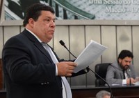 Edval Gaia parabeniza Palmeira do Índios e destaca avanços em áreas da cidade