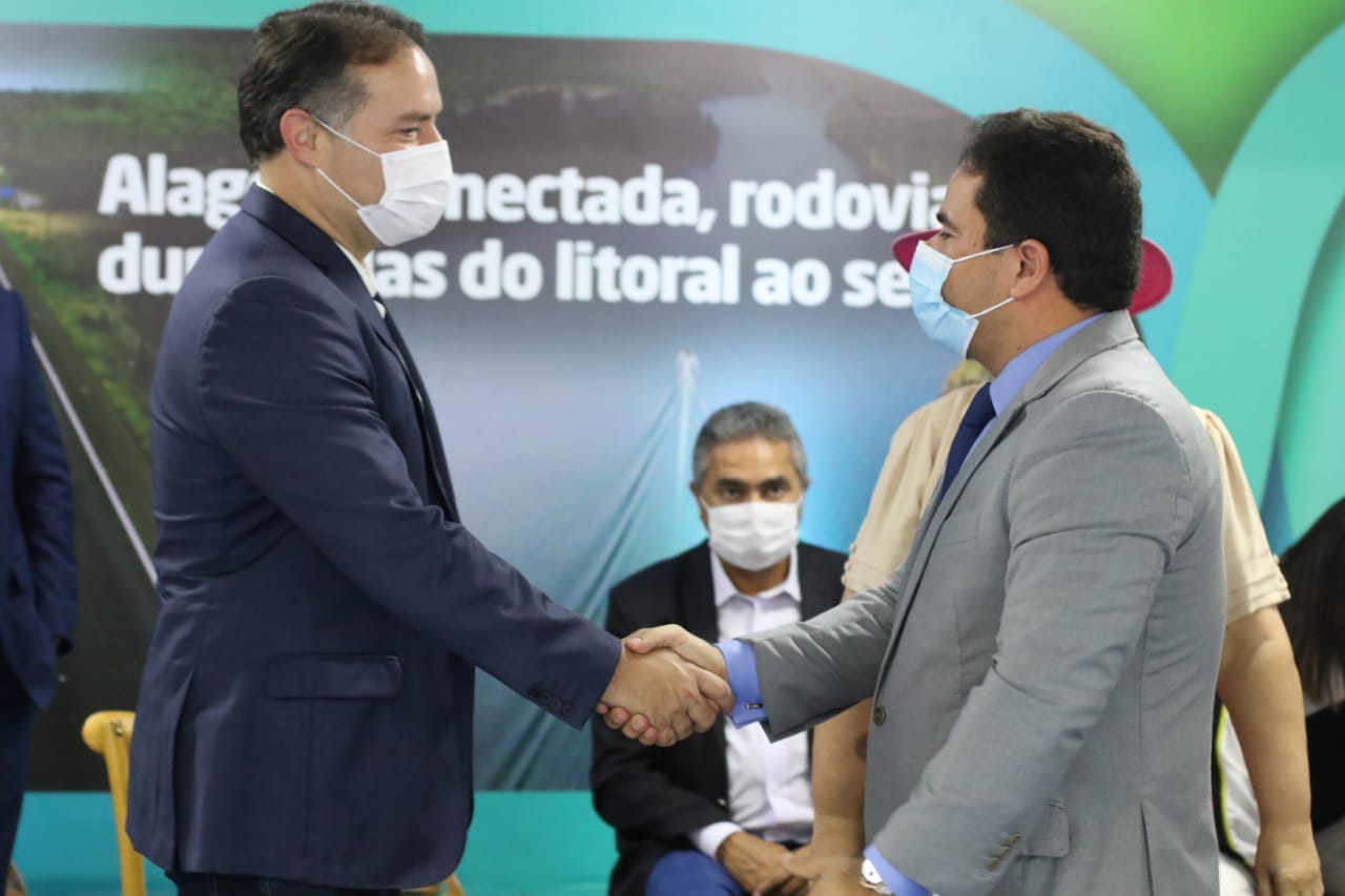 Em Palácio, Marcelo Victor participa de ato sobre duplicação da AL-220 e destaca papel do Parlamento,  “por não faltar ao Estado”