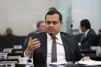 Fernando Pereira cobra informações sobre o processo de outorga dos serviços de água em Junqueiro