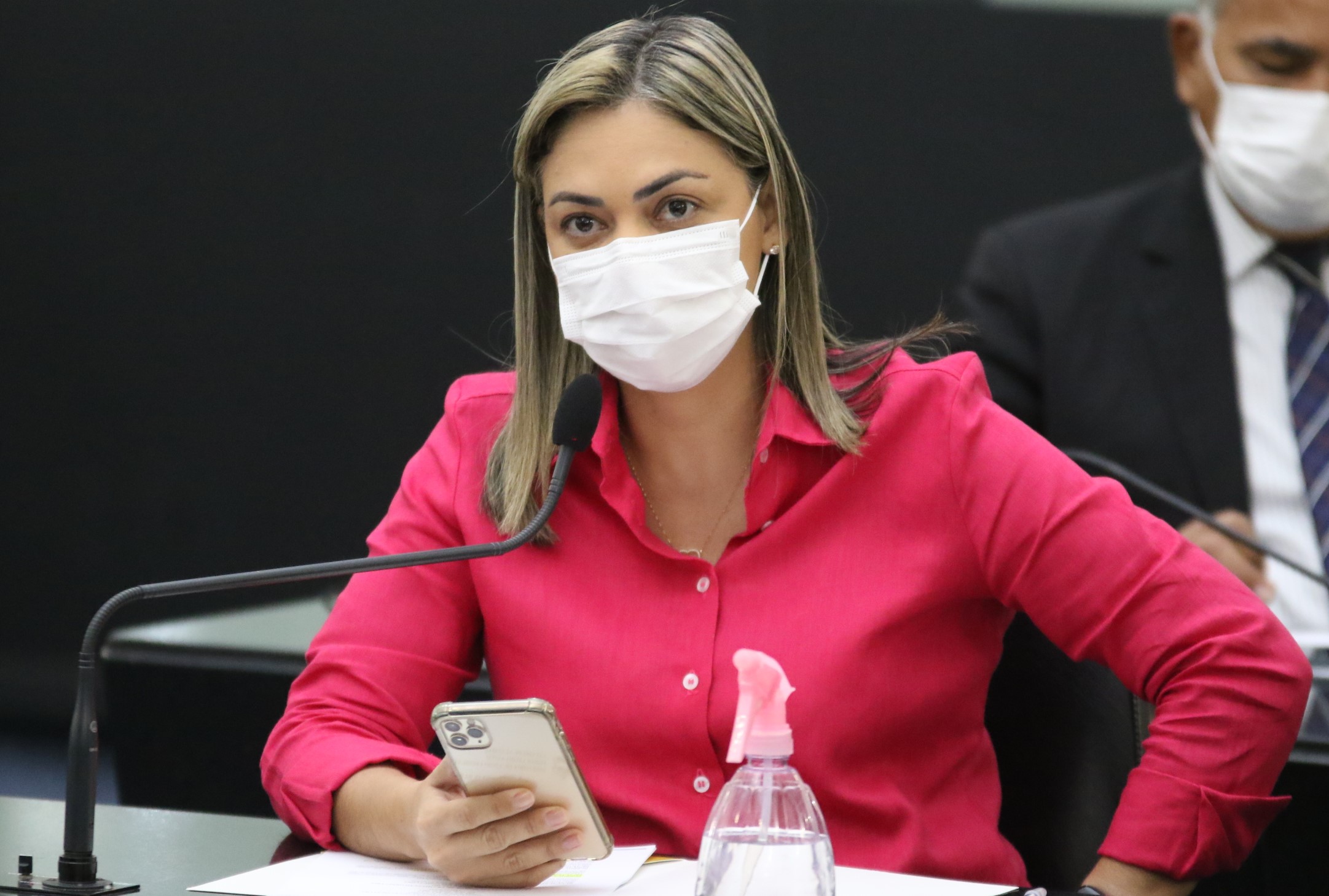 Flávia Cavalcante alerta para recuperação de ponte na AL-101 Norte