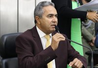 Francisco Tenório cobra investigação sobre surto de doença em animais