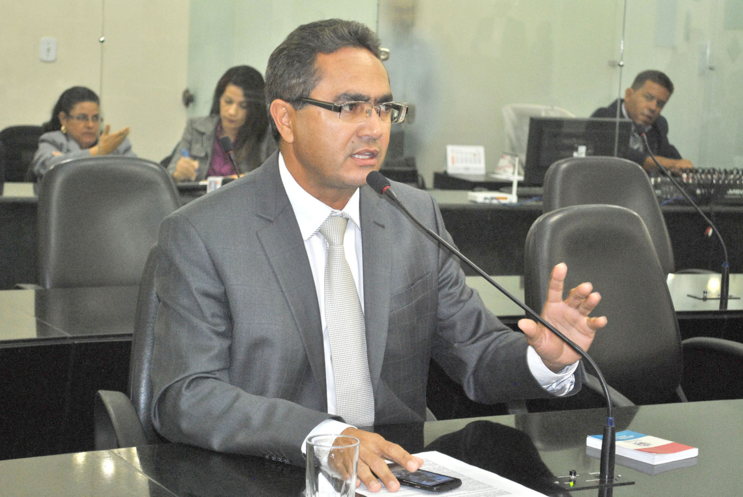 Francisco Tenório convoca audiência para debater prestação de contas do SUS