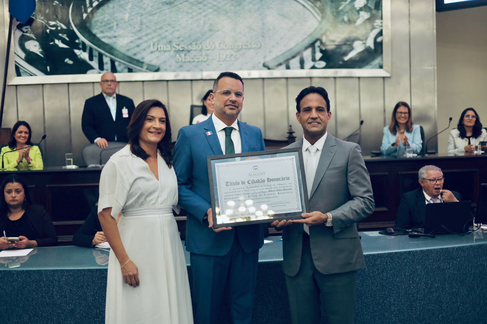 Gabriel Albino é homenageado com o título de Cidadão Honorário de Alagoas