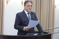 Galba Novaes celebra aprovação de projeto para capacitação escolar contra violência