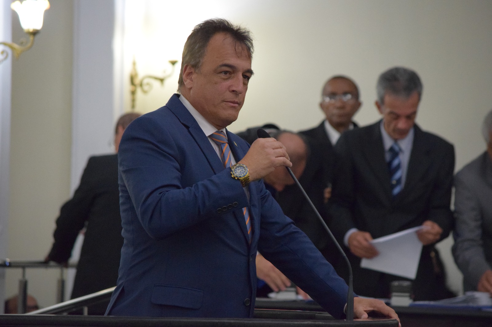 Galba Novaes denuncia a prática da compra de votos na eleição de Maceió