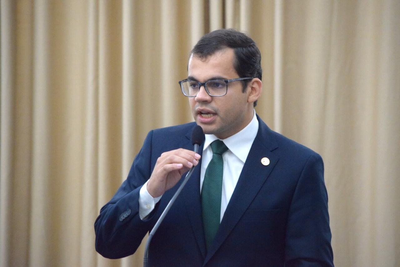 Gilvan Barros cobra criação de "força tarefa" para regularização fundiária