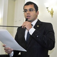 Gilvan Barros Filho agradece votação e fala da trajetória política de sua família