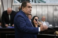 Inácio Loiola critica perda de espaço de músicas características das festas juninas