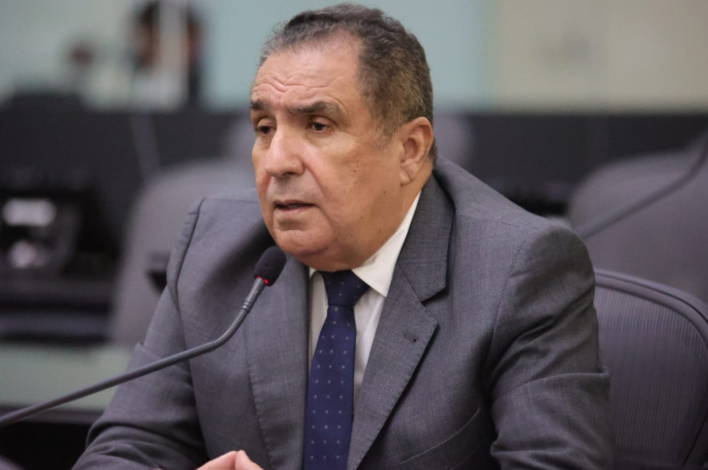 Inácio Loiola pede instalação de proteção em ponte entre AL e BA para prevenir suicídios