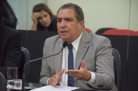 Inácio Loiola sugere criação da Frente Parlamentar para a crise do Programa do Leite