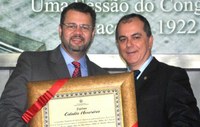 Juiz federal Alan Esteves recebe o título de cidadão honorário de Alagoas