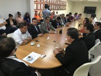 Legislativo articula com Governo busca de solução para o problema d'água em Piaçabuçu