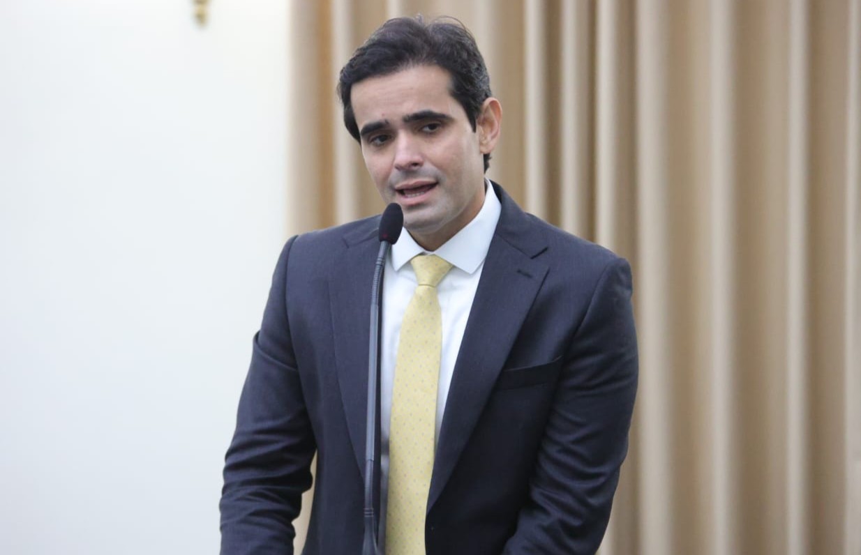 Lelo Maia anuncia ação no Ministério Público contra “indústria da multa” do DMTT em Maceió