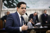 Lelo Maia critica falta de projetos para mobilidade urbana em Maceió