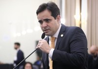 Lelo Maia exalta a marca de 5 mil cirurgias eletivas realizadas em maratonas da Sesau