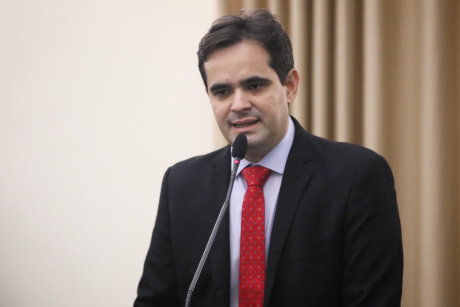 Lelo Maia parabeniza Governo pela inauguração do primeiro Ambulatório de Oftalmologia do Estado