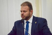 Léo Loureiro lembra a passagem do Dia Mundial da Conscientização do Autismo