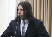  Lobão solicita audiência pública para debater aplicações do canabidiol no uso terapêutico