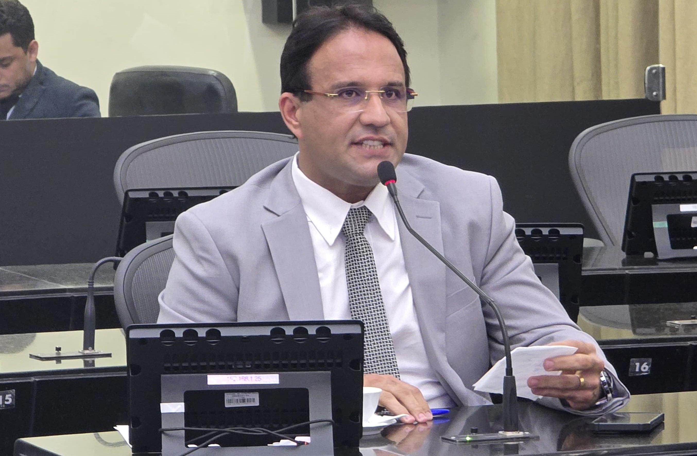 Mesaque Padilha cobra recuperação da AL-101 Sul e agradece obras em Coruripe