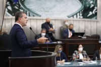 Na sua volta ao Parlamento, Ronaldo Medeiros faz duras críticas ao Governo Federal