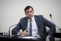 Aprovado projeto que proíbe cobrança automática após período de teste gratuito