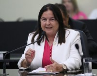 Fátima Canuto solicita que unidade de internação de adolescentes seja transformada em escola