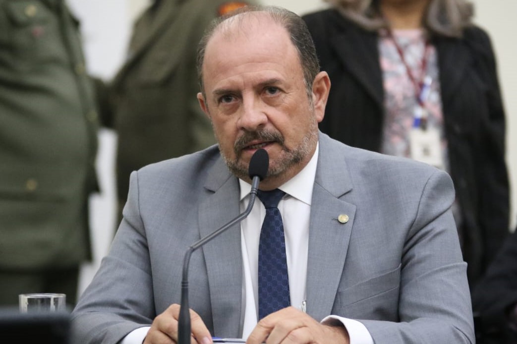 Discutido em 1º turno projeto que pune torcedores envolvidos em brigas