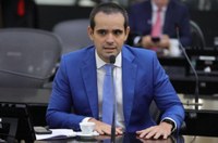 Aprovado projeto que garante prioridade em investigação de crimes contra crianças e adolescentes