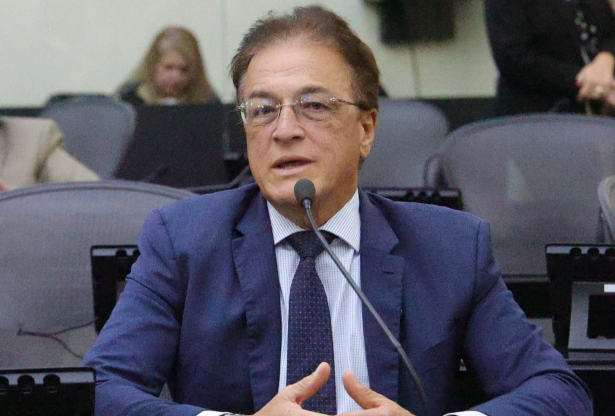 Parlamentares debatem projeto que garante fisioterapeutas 24h em UTIs de Alagoas