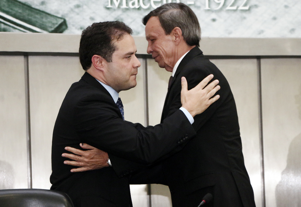 Parceria entre Legislativo e Executivo é destaque em pronunciamento de Renan Filho