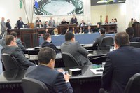 Pareceres sobre a PEC do Orçamento Impositivo geram debate em plenário
