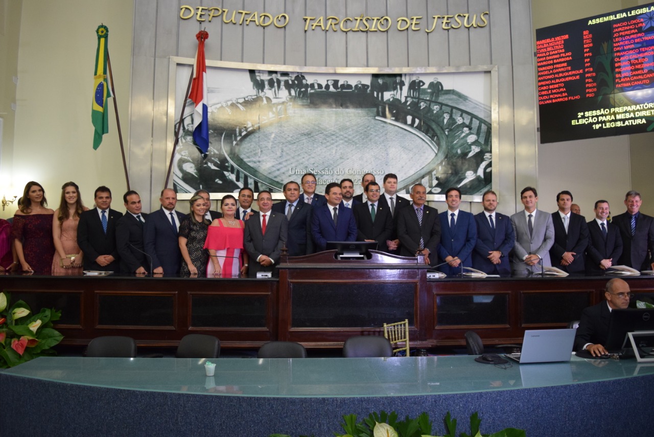 Legislativo estadual supera marca histórica ao analisar mais de mil matérias em 2019